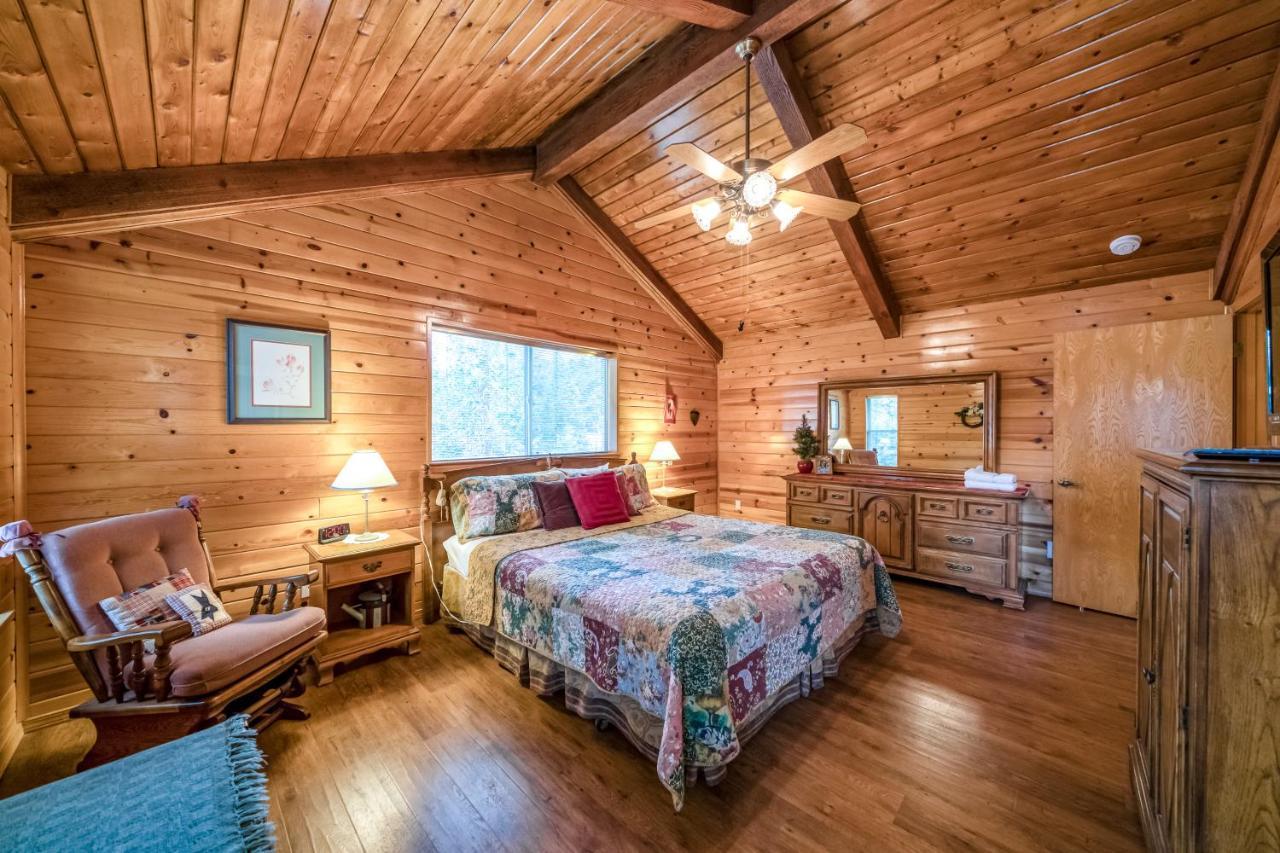 Black Bear Cabin Bass Lake Extérieur photo
